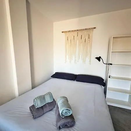 Precioso Y Nuevo Estudio De Playa Апартаменты Фуэнхирола