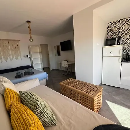 Precioso Y Nuevo Estudio De Playa *